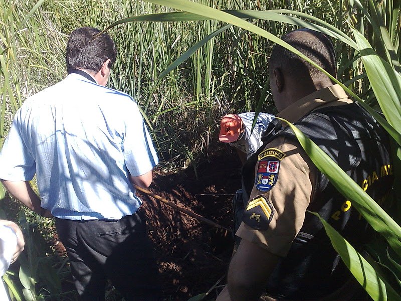 Mulher é encontrada morta a facadas no centro de Londrina